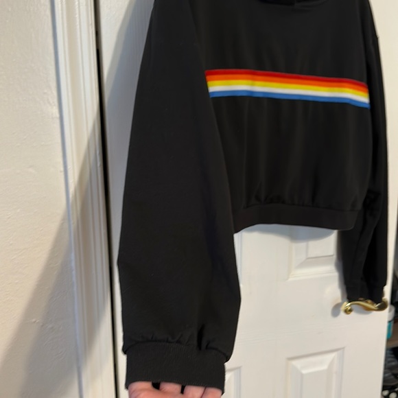SweatyRocks Crop Rainbow Sweatshirt size L - Picture 4 of 8
